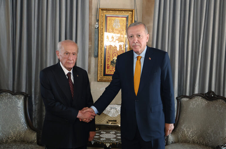 Erdoğan ve Bahçeli saat 17.00’da görüşecek