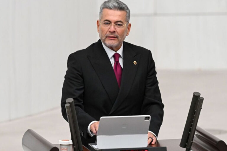 MHP’li Levent Uysal’ın ‘sahte diploma’ haberlerine erişim engeli