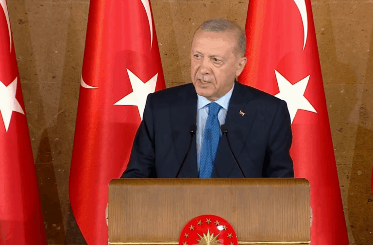 Erdoğan’dan SDG’ye çağrı: “Yeni hükümetle bütünleşin”