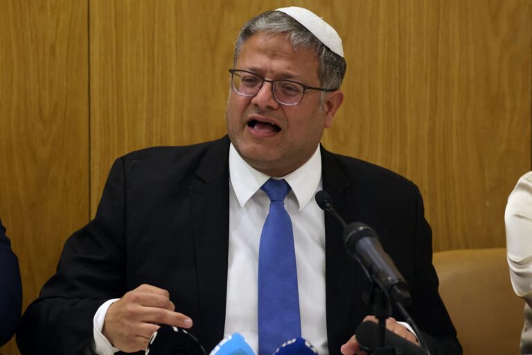 İsrail Yüksek Mahkemesi: Hapisteki Filistinliler aç bırakılıyor