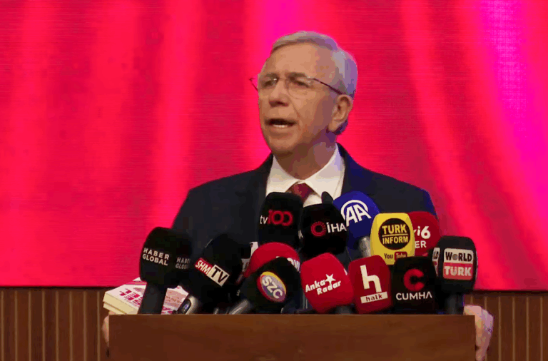 Mansur Yavaş: ”Konuyu yeni öğrendim, detaylı inceleyip açıklama yapacağım”