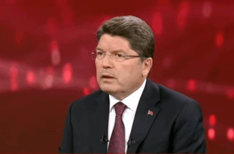 Bakan Yılmaz Tunç: “CHP İstanbul Kongresi kararı, kurultay davasını etkileyecek düzeyde”