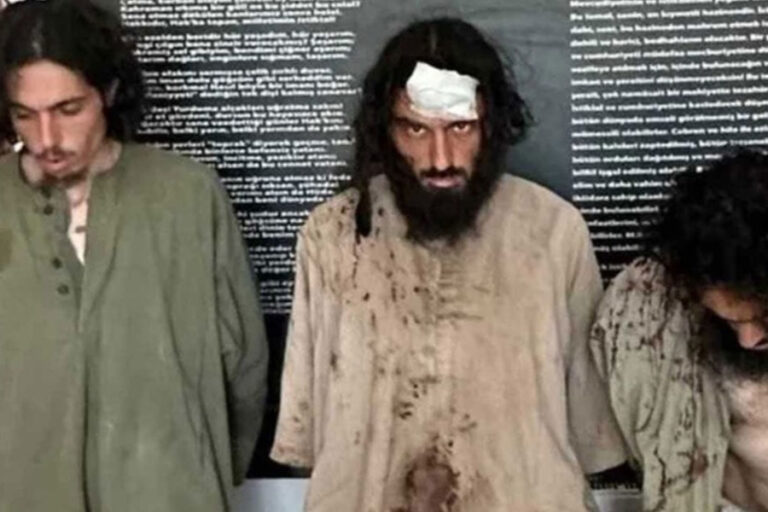 IŞİD’li aile, servis şoförünü katledip 480 kilometre araçta taşımış!