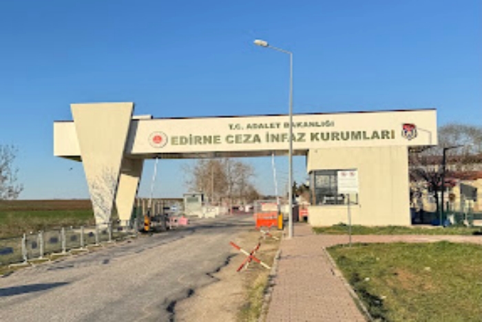 Edirne L Tipi Cezaevi’nde çocuk yoğunluğu: “Görüş salonu anaokulu gibiydi”