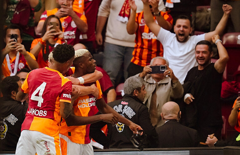 Galatasaray, 10. haftayı da 3 puanla kapattı