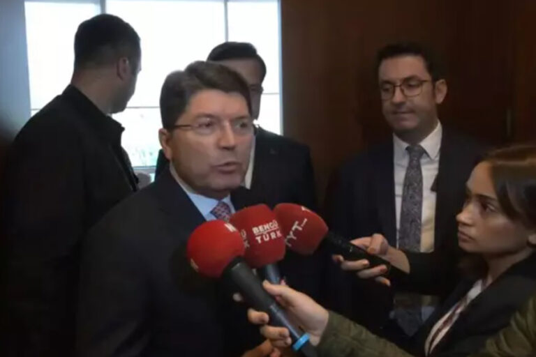 Bakan Yılmaz Tunç’tan ‘İmamoğlu’ açıklaması: ”Bir suç unsuru söz konusuysa savcılar gereğini yapar”