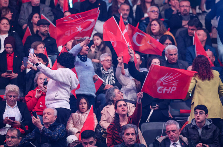 CHP Kurultayı’nda son gün: PM ve YDK seçimleri yapılacak