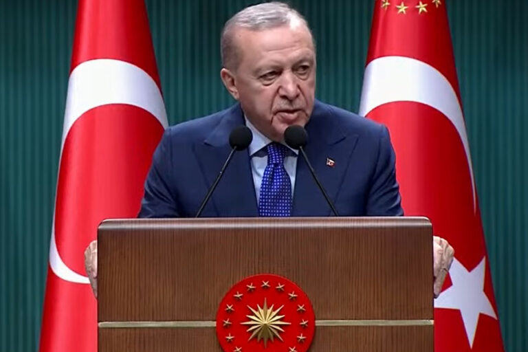 Erdoğan: ”Kara kutu sonucunu şeffaf bir şekilde paylaşacağız”