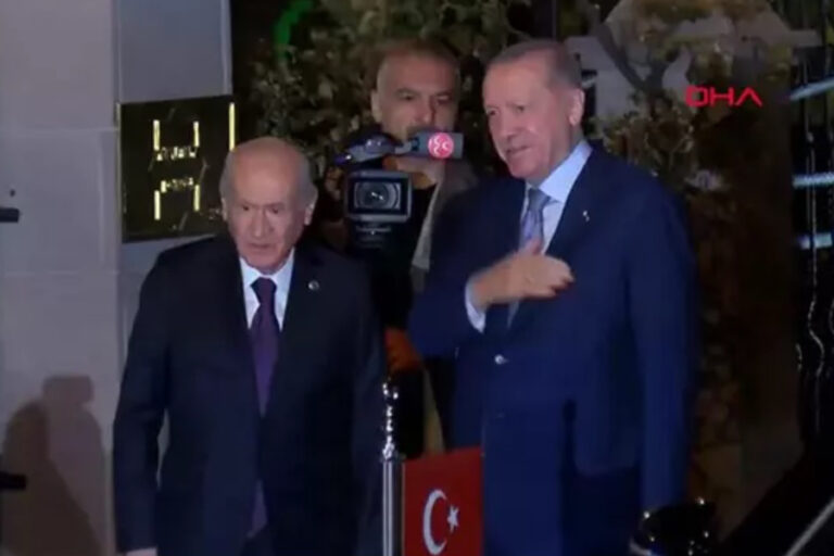 Erdoğan ve Bahçeli “çatlak” iddialarının ardından ilk kez bir araya geldi