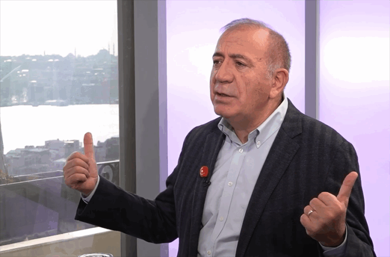 Gürsel Tekin, Rudaw’a konuştu: “Kayyım olsaydım Özgür Özel o binaya giremezdi!”