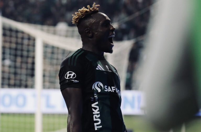 Kocaelispor lideri devirdi; Galatasaray, ilk yenilgisini aldı