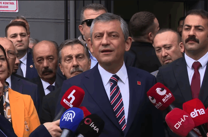 ozgur-ozel-06112025-33