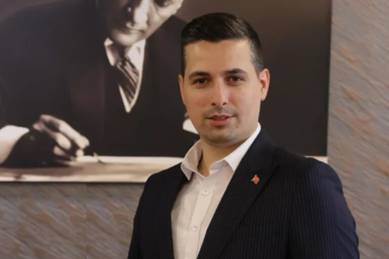 Hasan Mutlu’nun Özel Kalem Müdürü Rıdvan Öztürk tahliye edildi!