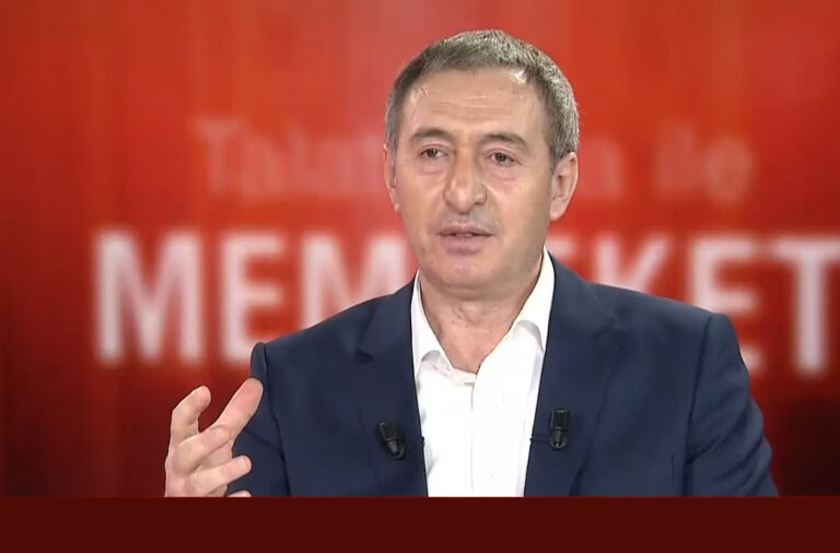 Tuncer Bakırhan: “CHP cesur olmalı; kim tabanın hassasiyetlerine bakarak siyaset üretebilir!”