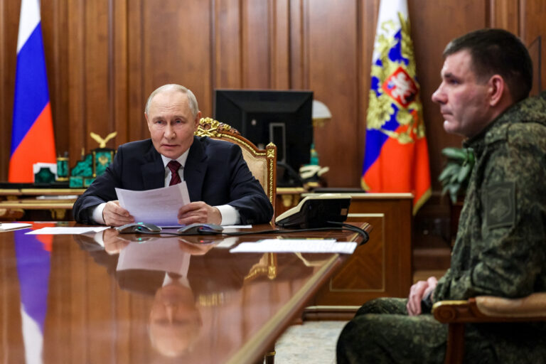 Rusya, Doğu Ukrayna’da Siversk’i ele geçirdiğini duyurdu