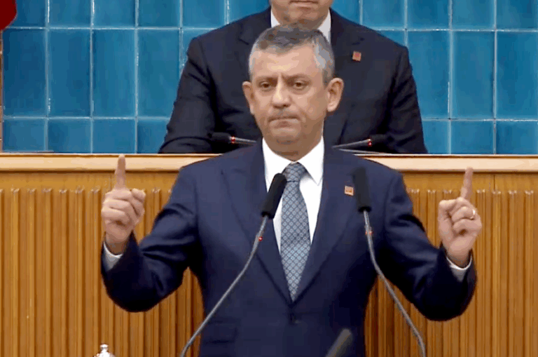 Özgür Özel: “Peki lanet olası baronu koruyan kim? Nerede o baron?”