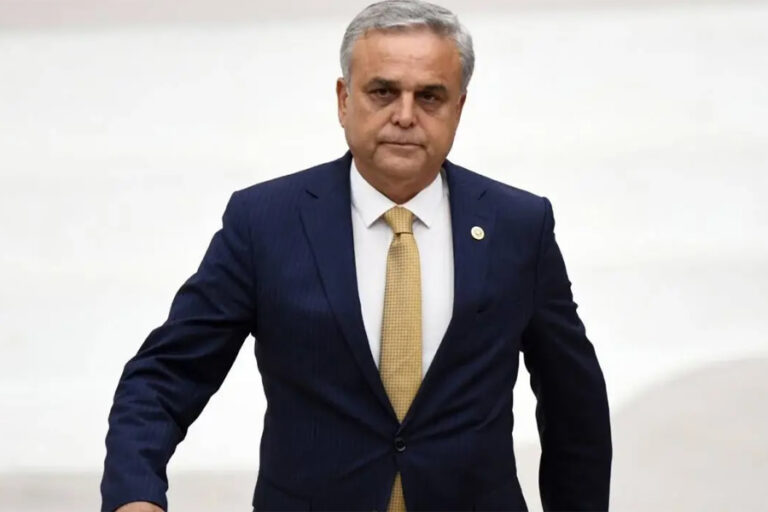 İhracı isteniyordu; CHP Mersin Milletvekili Hasan Ufuk Çakır, partisinden istifa etti