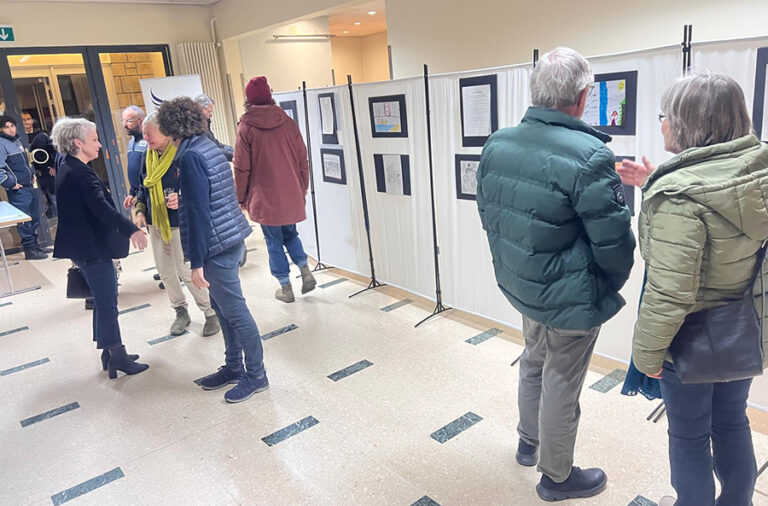 “Küçük Eller, Büyük Hikâyeler” sergisi Neuchâtel’de açıldı