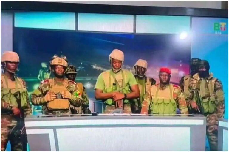 Benin’de darbe girişimi engellendi; Açıklama İçişleri Bakanı’ndan geldi