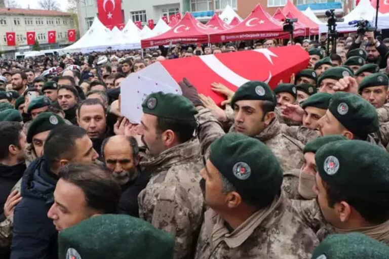 Şehit polis memuru, memleketi Samsun’da toprağa verildi