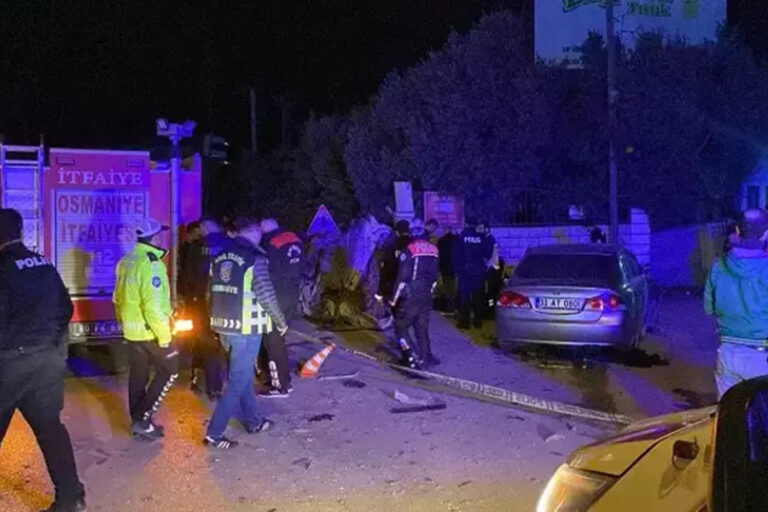Osmaniye’de zincirleme kaza: 2 ölü, 7 yaralı