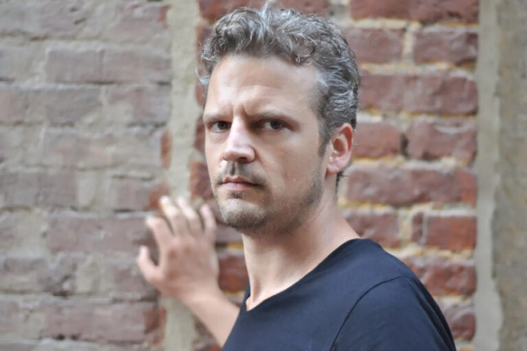 Ünlü yönetmen Seren Yüce’ye silahlı saldırı