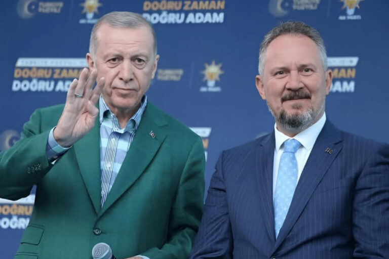 273 bin lira maaş alan AKP milletvekili geçinemiyormuş: ”Maaş yetmiyor, Meclis lokantasına da zam yaptılar”