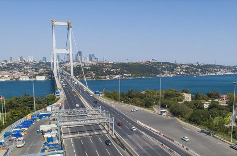 Bloomberg yazdı; AKP iktidarı 2 köprü ve otoyolları özelleştirmeye hazırlanıyor!