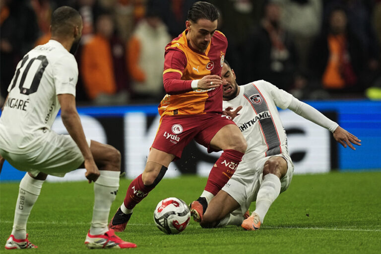 Galatasaray ligin ikinci yarısına kötü başladı: Gaziantep FK ile 1-1 berabere kaldı