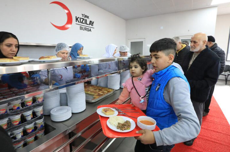 ‘Bağışçı desteği’ talep edildi; Kızılay, 81 ilde ‘aşevi’ açmaya hazırlanıyor