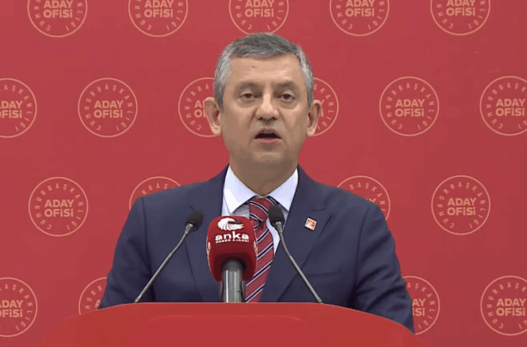 Özgür Özel: “İlk yapacağımız iş en düşük emekli maaşını asgari ücret düzeyine çıkarmak”
