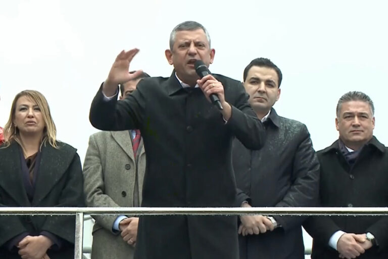 Özgür Özel’den Hatay itirafı: ”31 Mart’ta Hatay’ı duyduk, kusurumuzu bildik”