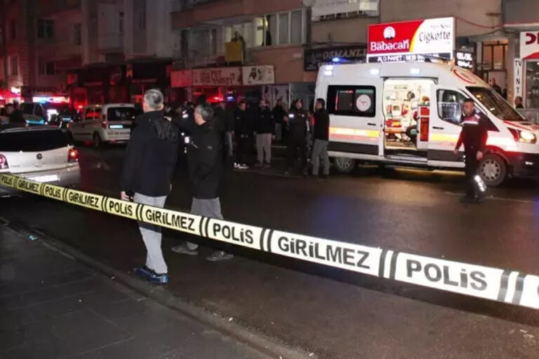 Aksaray’da vahşet: Eski eşi ve eşinin kuzenini öldürüp intihar etti