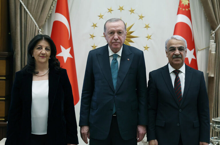 DEM Parti: “Somut adımlar için çalışmalar yoğunlaştırılmalı”