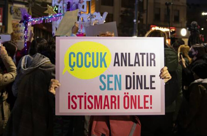 esik-cocuklar-susmaz-dinlemeyi-ogrenin