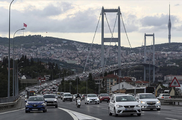 Resmi Gazete’de yayımlandı; Kurban Bayramı’nda köprü, otoyol ve toplu taşıma ücretsiz
