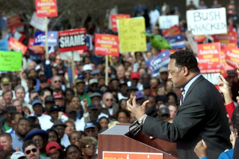 ABD | Sivil haklar hareketi liderlerinden Jesse Jackson 84 yaşında hayatını kaybetti