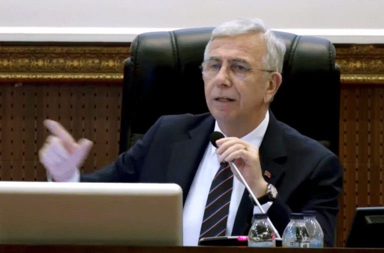Mansur Yavaş ve CHP’li ilçe belediye başkanlarından ortak açıklama: “Biz bu masadayız”