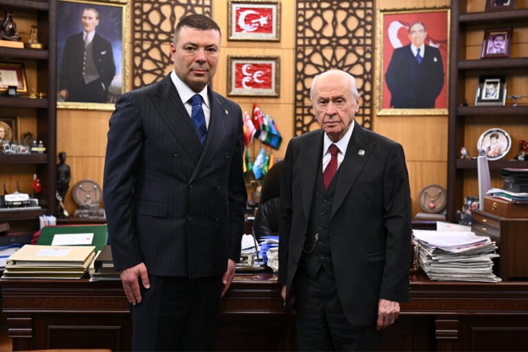 İzzet Ulvi Yönter istifa etmişti: MHP Genel Başkan Yardımcılığı’na Özgür Bayraktar atandı