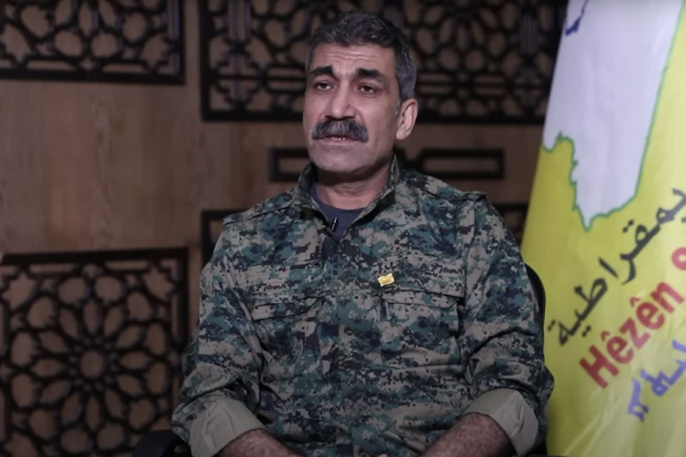 SDG komutanı Sipan Hamo, Suriye Savunma Bakan Yardımcısı olarak atandı