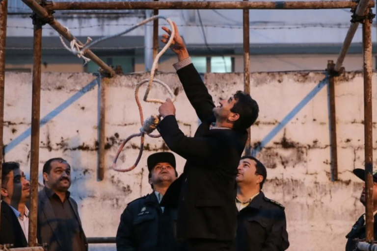 İran, İsveç vatandaşını idam etti