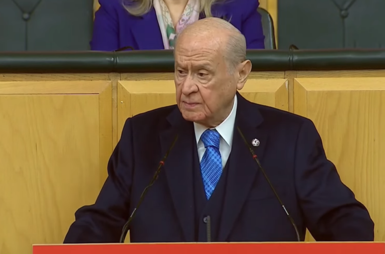 Bahçeli, ABD’nin ‘İran’ planına sert çıktı: “Kürtler paralı askerlik yapmaz, yapmamalıdır!”