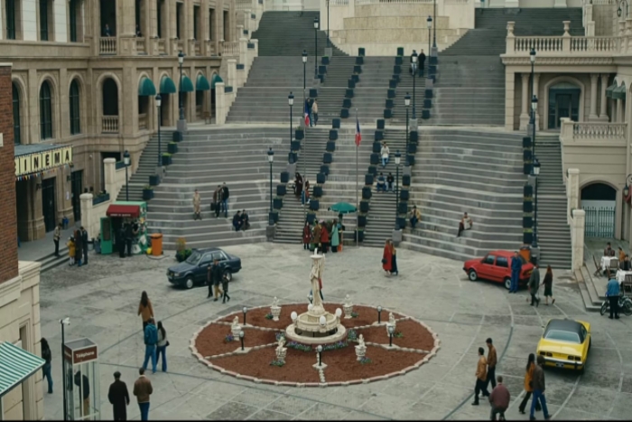 İlk fragmanıyla tepki çeken “Çatlı” filminin bazı sahneleri, gasp edilen İpek Üniversitesi’nde çekildi