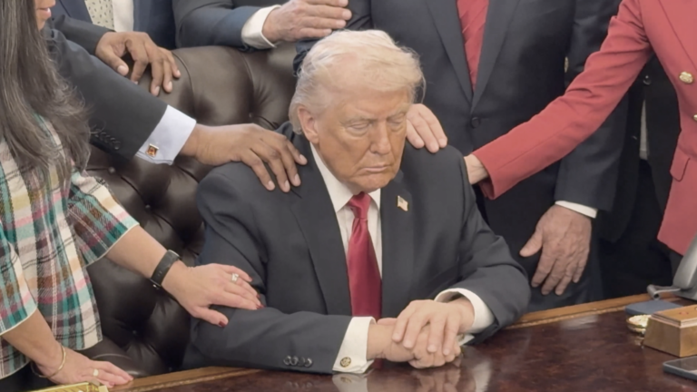 Trump: İran Cumhurbaşkanı ateşkes istedi