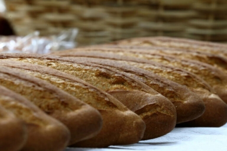 Tarım Bakanlığı’ndan ekmek kararı: Renk veren maddeler yasaklandı