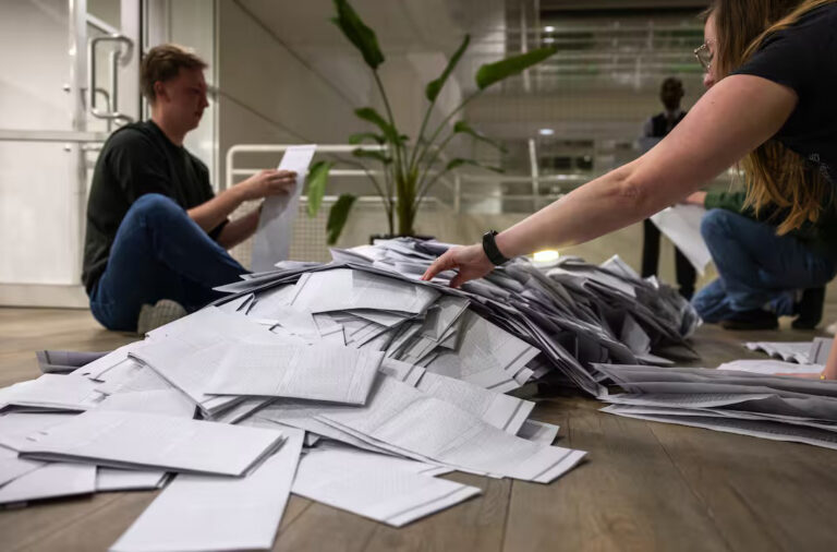 Hollanda tercihini yaptı; belediye meclisi seçimlerinde yerel partiler zirveyi bırakmadı