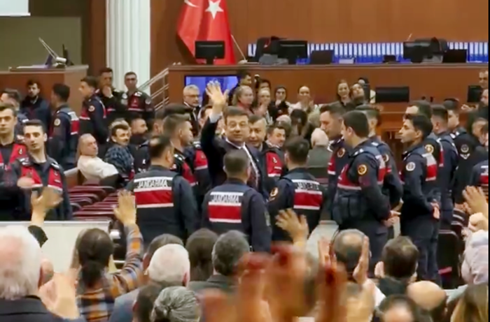 İstanbul Barosu’ndan İBB davası ön raporu: “Aleniyet ilkesi ve savunma hakkı tehlikede”