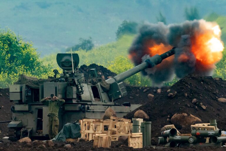 İsrail ordusu, Lübnan’ın güneyine kara operasyonu başlattı