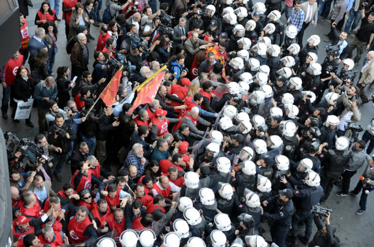 1 Mayıs öncesi ev baskınları: 39 gözaltı