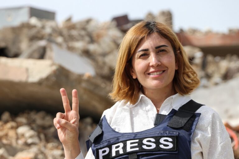 Lübnan Cumhurbaşkanı: İsrail, savaş suçlarını gizlemek için kasıtlı olarak gazetecileri hedef alıyor